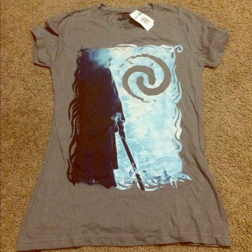 The Last Airbender tee shirt nwt size M